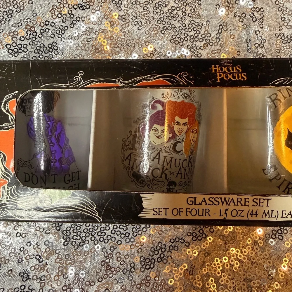 Disney Hocus Pocus Black and Gold Box